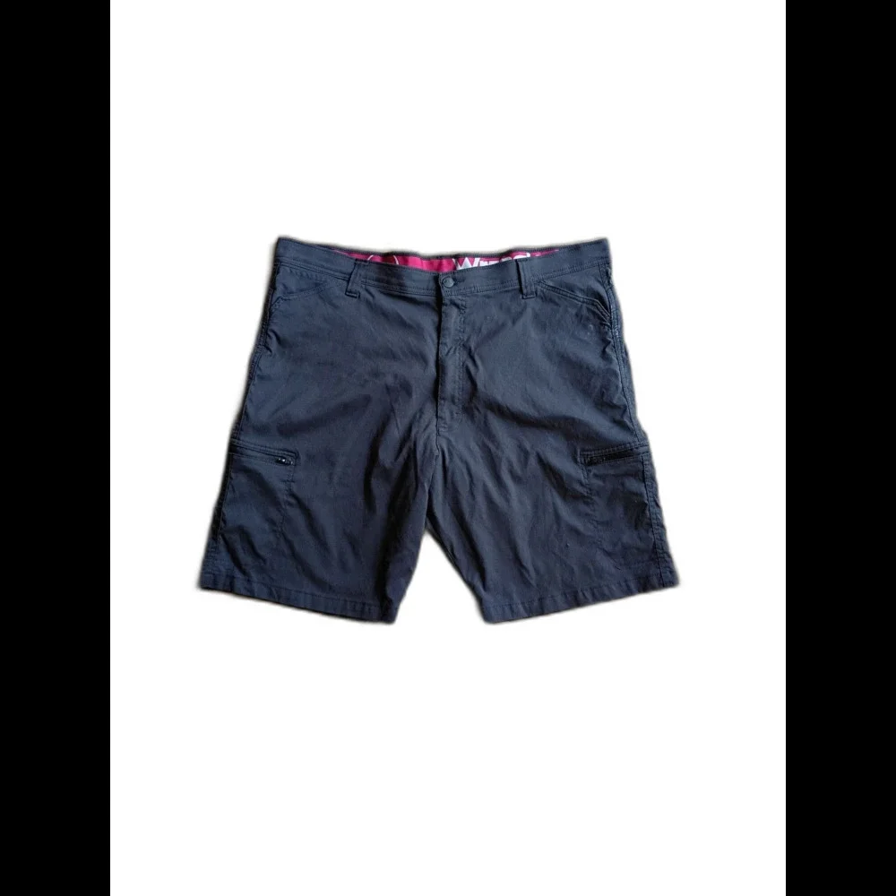 Wrangler Performance Cargo Shorts Men's 42 Black